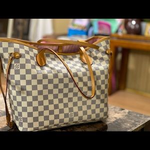Louis Vuitton Neverfull in a medium size